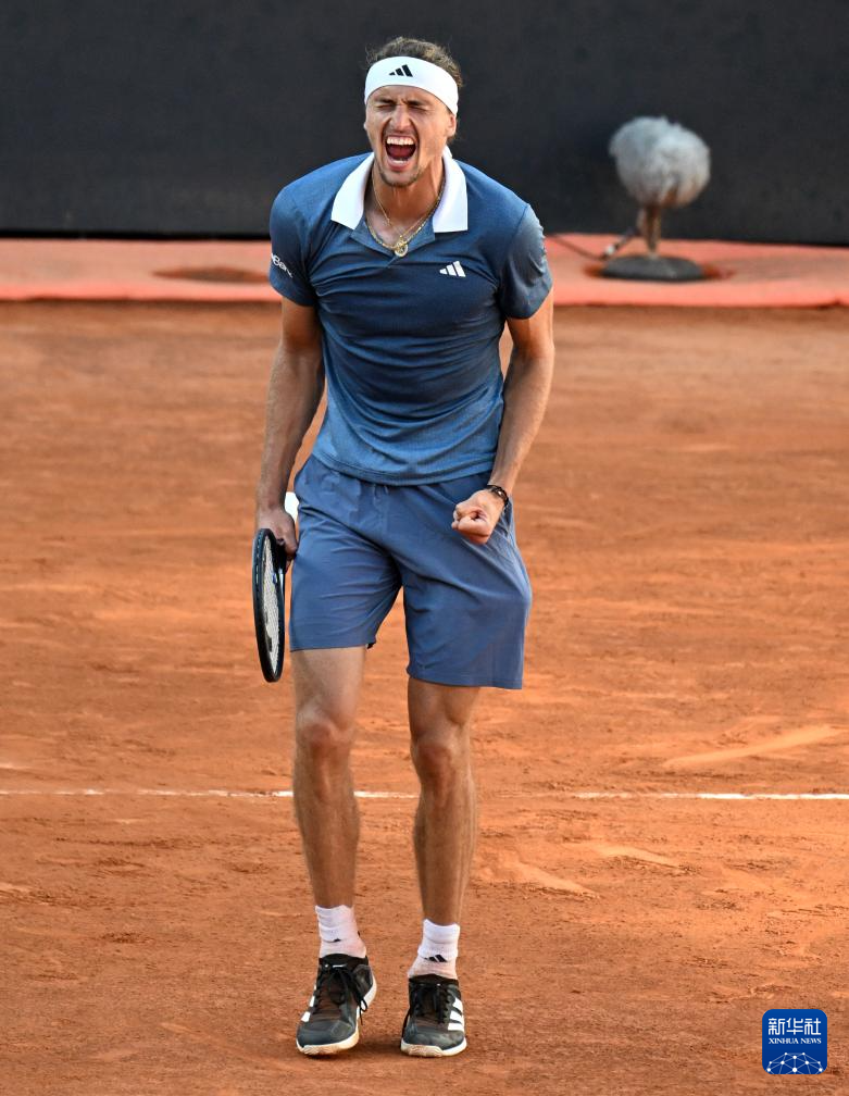 爱游戏下载-美网横扫ATP总决赛，兹维列夫关键制胜