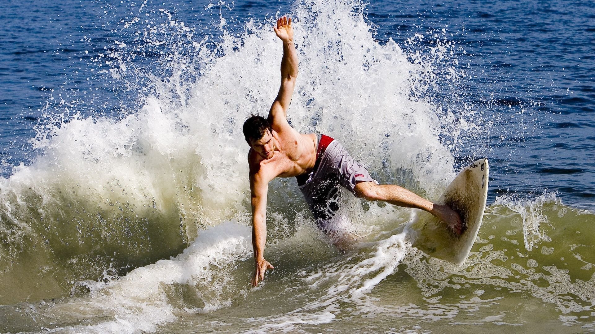 深圳队拿下凯尔特人，文班亚马如何用东方智慧破解NBA铁壁